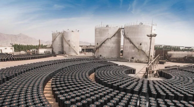Imported asphalt drums by Cảng Đoạn Xá